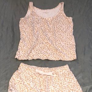 Kittenish PJ set 😻